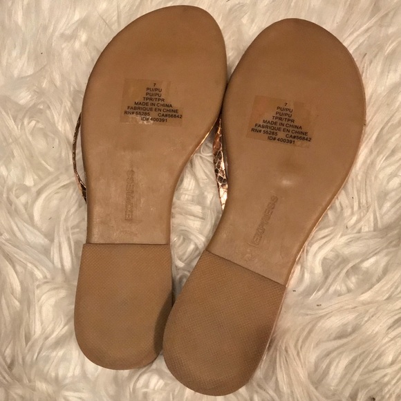 NEW! Express Rose Gold Exotic Print Sandals Sz 7 - Picture 3 of 4